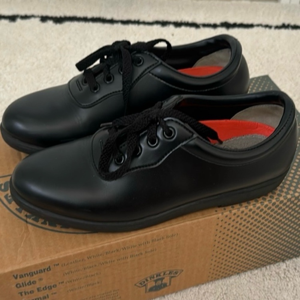 Dinkles Black Shoes Marching Band Shoes Men’s size 5